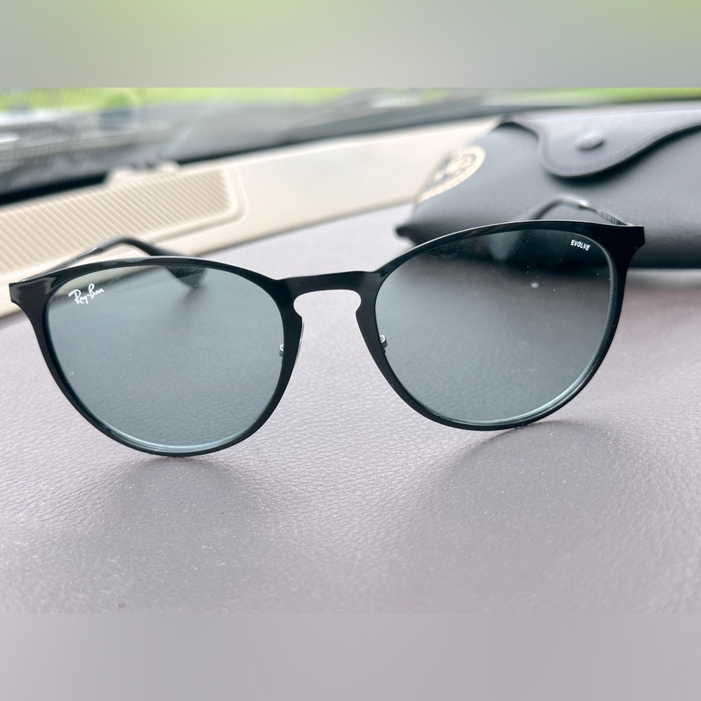 AUTHENTIC Ray Bans. Never worn! Black with light blue tinted lenses.